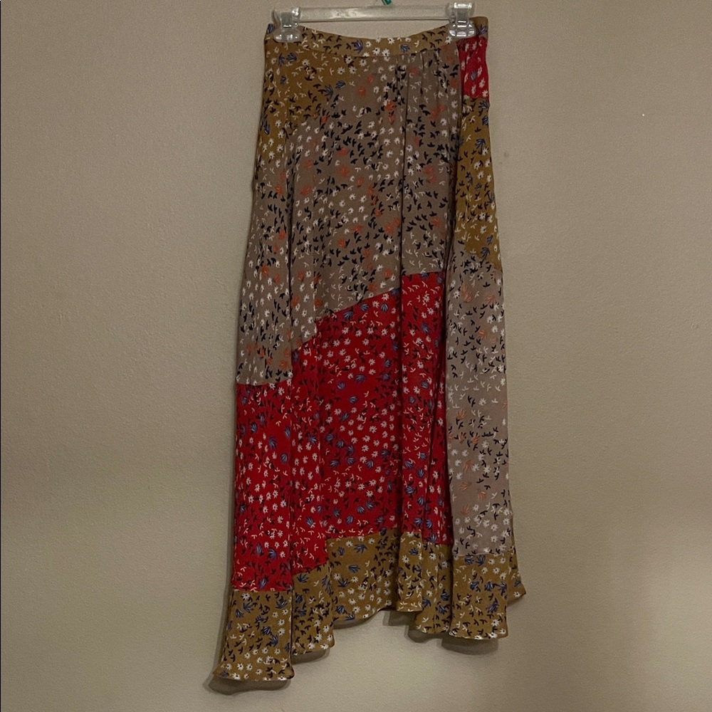 Q2 Collection Hankerchief Skirt in Red, Brown, and Tan midi/maxi size s